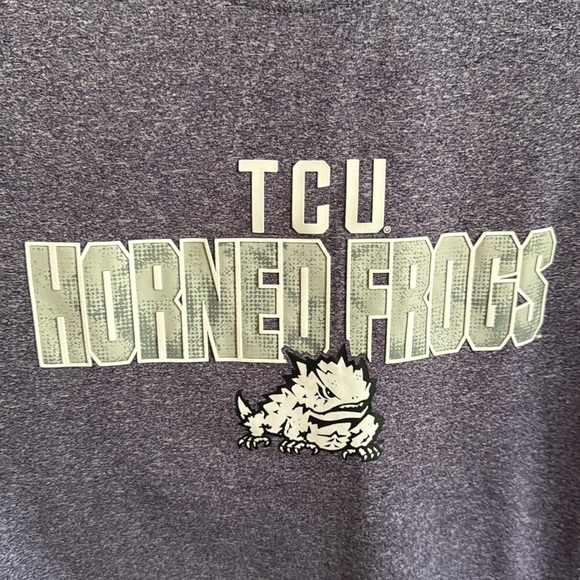 RUSSELL ATHLETIC TCU Horned Frogs Men’s Heathered Purple Dri-Fit Shirt, Medium - Picture 4 of 9